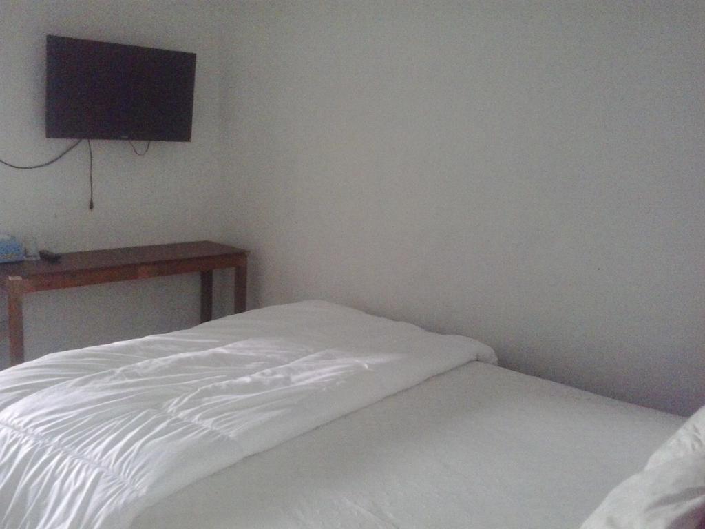 Zameena Guest House Cimahi Exterior photo