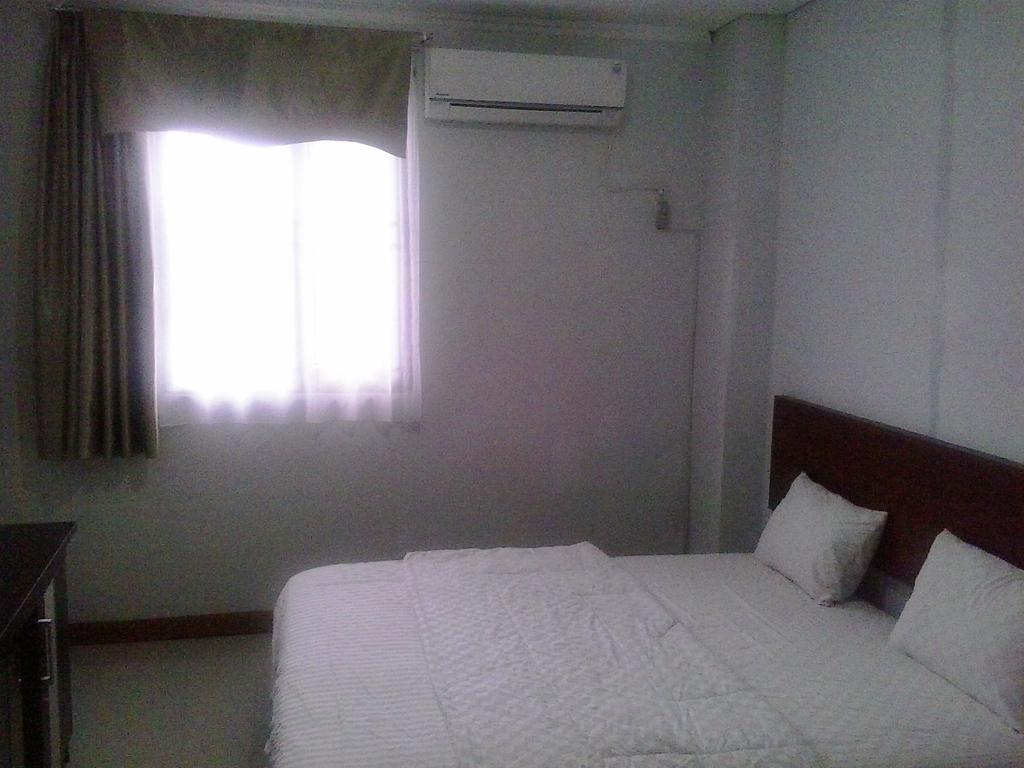 Zameena Guest House Cimahi Exterior photo